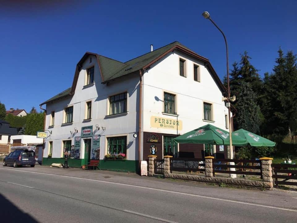 Penzion A Restaurace U Cervinku Cista u Horek Exterior foto